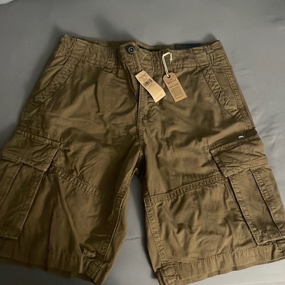American eagle Classic fit men’s cargo shorts size 30